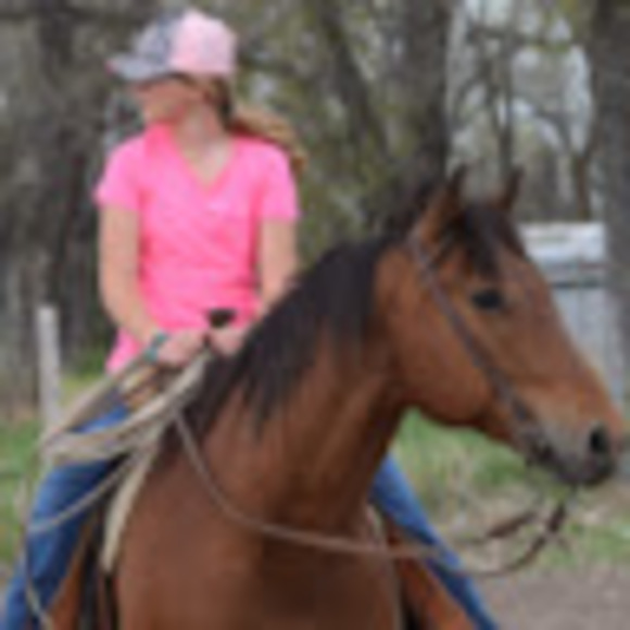 Meet your Posher, Sierra - Picture 1 of 1